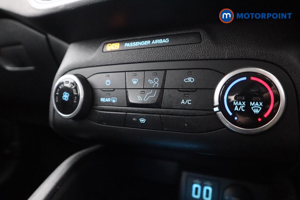 Ford Focus Zetec Manual Diesel Hatchback - Stock Number (1525993) - 13th supplementary image