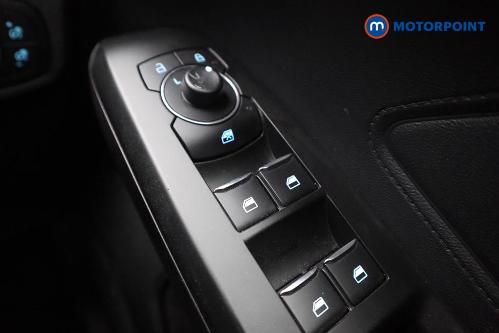 Ford Focus Zetec Manual Diesel Hatchback - Stock Number (1525993) - 17th supplementary image