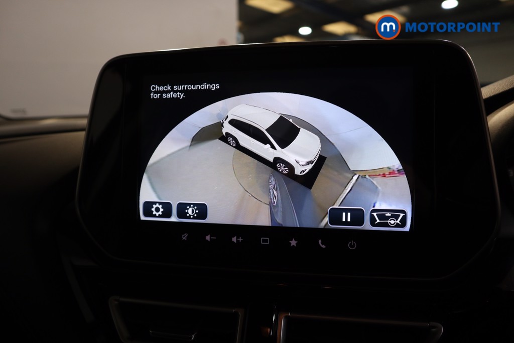 Suzuki S-Cross Ultra Manual Petrol-Electric Hybrid SUV - Stock Number (1526770) - 2nd supplementary image