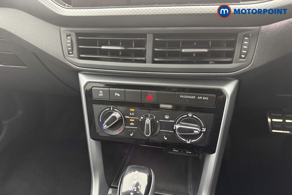 Volkswagen T-Cross Active Automatic Petrol SUV - Stock Number (1526792) - 4th supplementary image