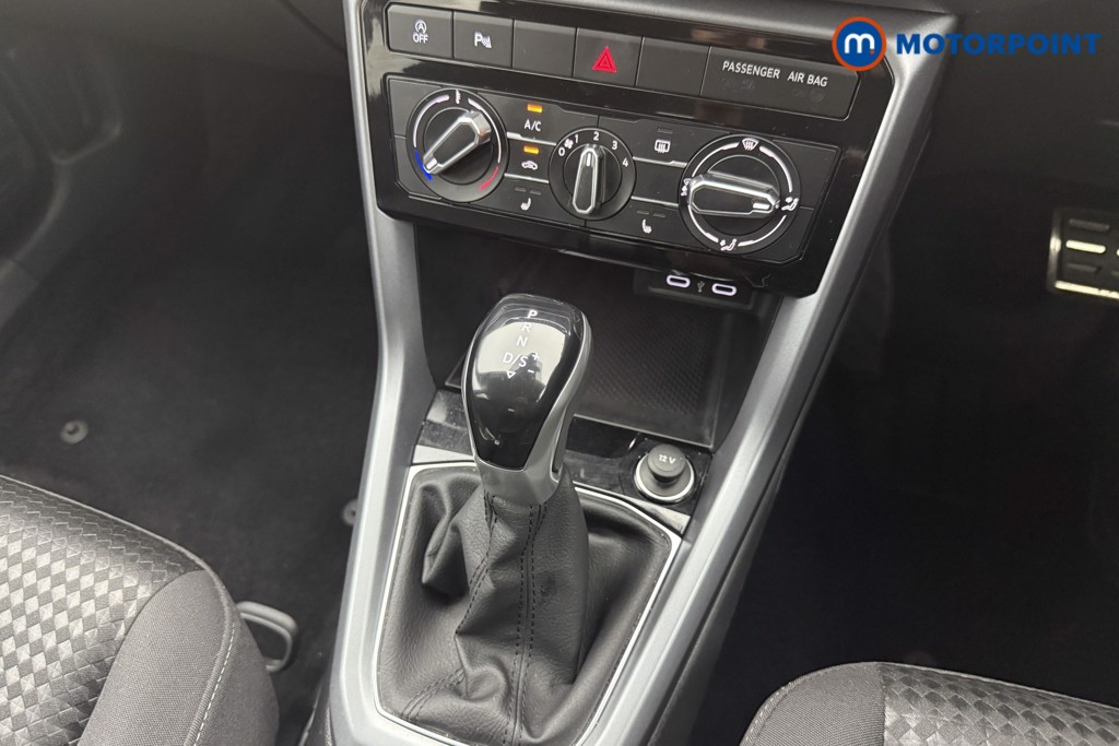 Volkswagen T-Cross Active Automatic Petrol SUV - Stock Number (1526792) - 5th supplementary image