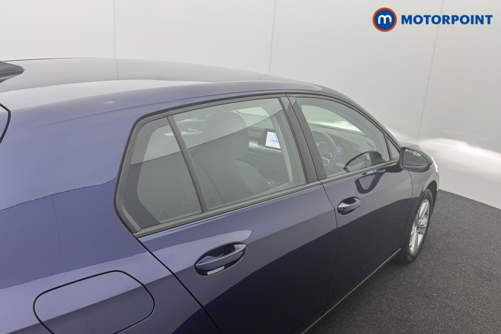 Volkswagen Golf Life Automatic Diesel Hatchback - Stock Number (1527928) - 25th supplementary image