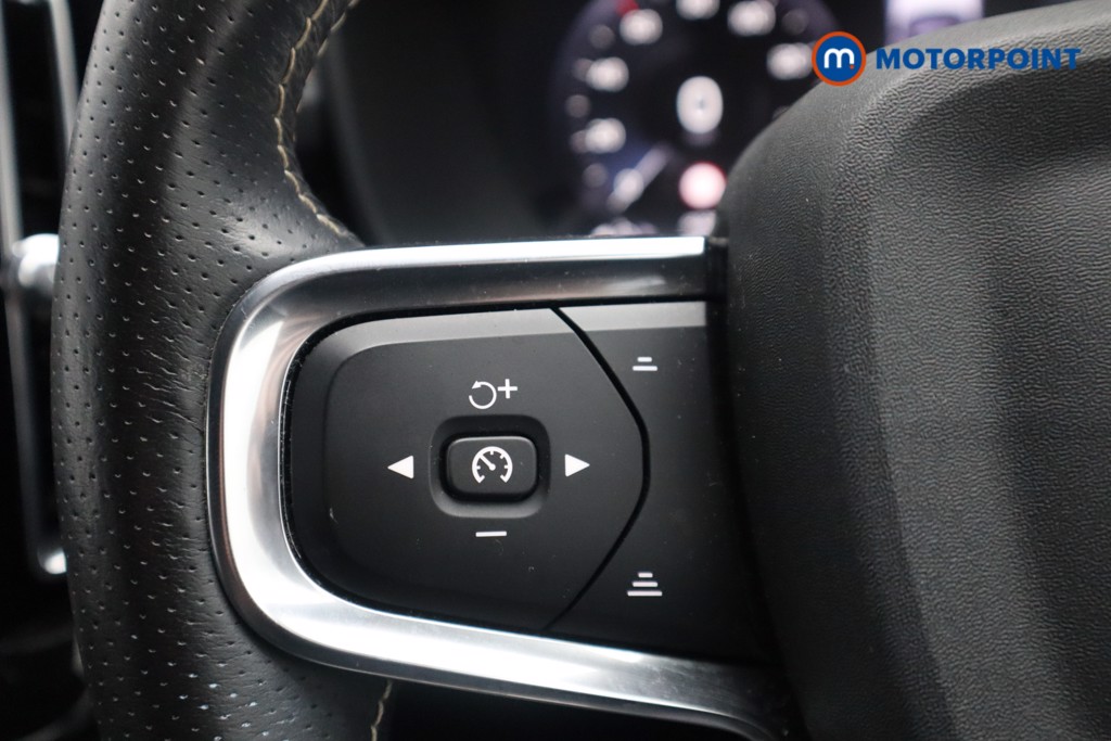 Volvo Xc40 R Design Manual Petrol SUV - Stock Number (1528194) - 13th supplementary image