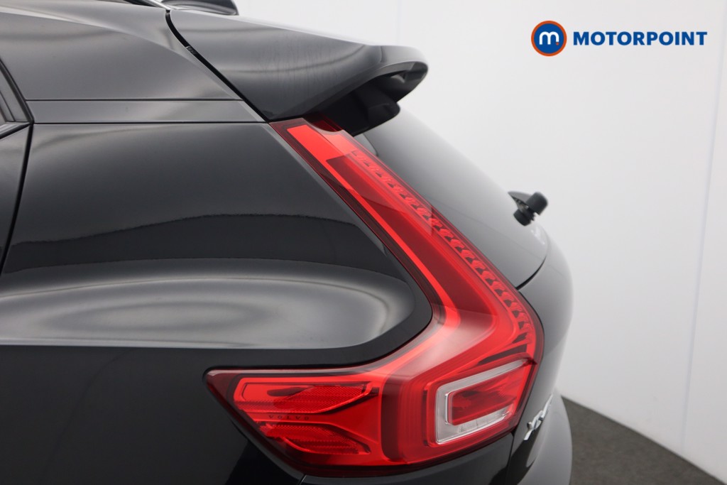 Volvo Xc40 R Design Manual Petrol SUV - Stock Number (1528194) - 28th supplementary image