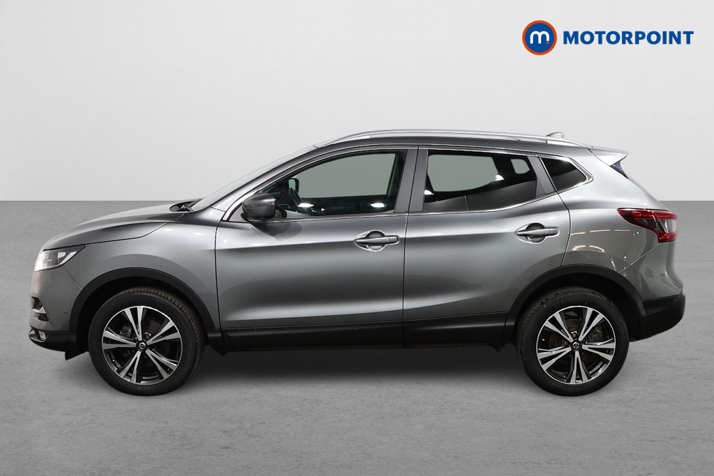 Nissan Qashqai N-Connecta Manual Petrol SUV - Stock Number (1528263) - Passenger side
