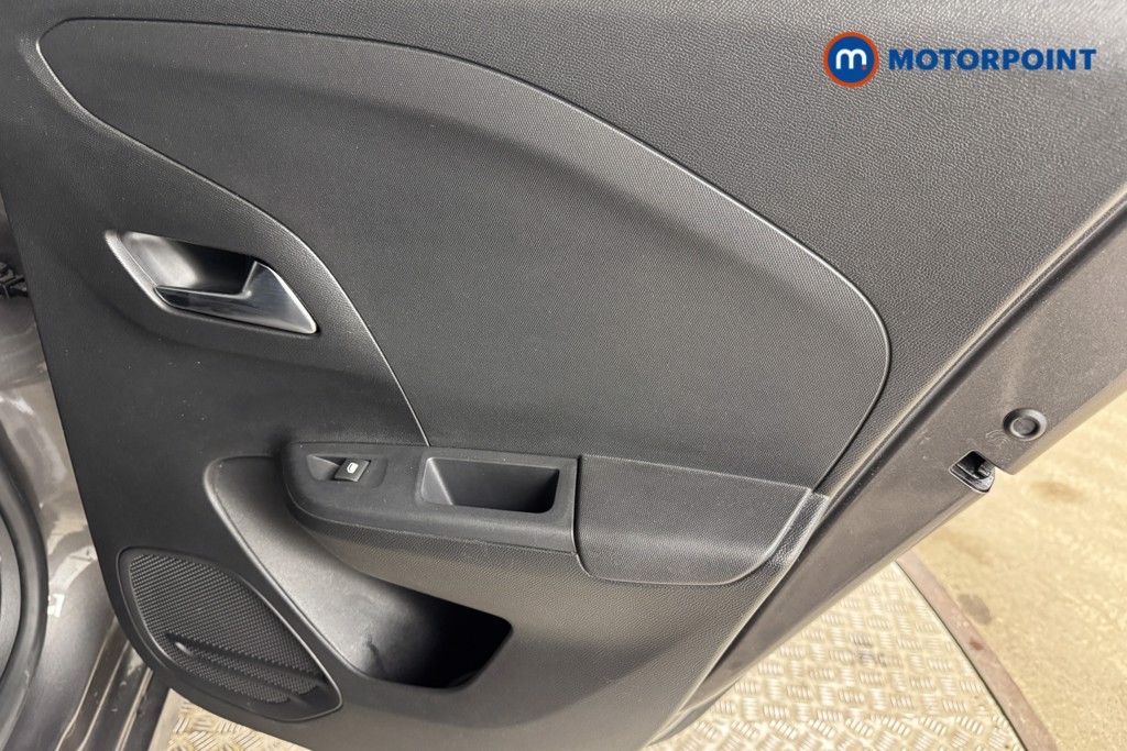Vauxhall Corsa Elite Nav Automatic Petrol Hatchback - Stock Number (1528446) - 16th supplementary image