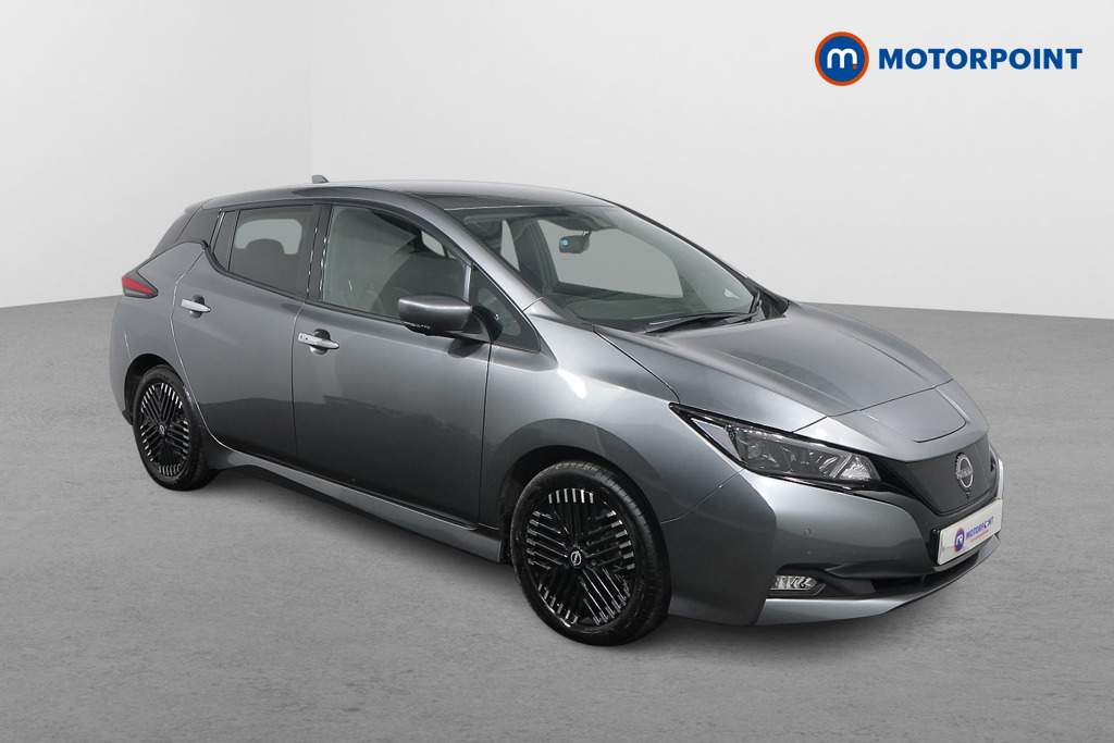 Nissan Leaf Tekna Automatic Electric Hatchback - Stock Number (1528551) - Drivers side front corner