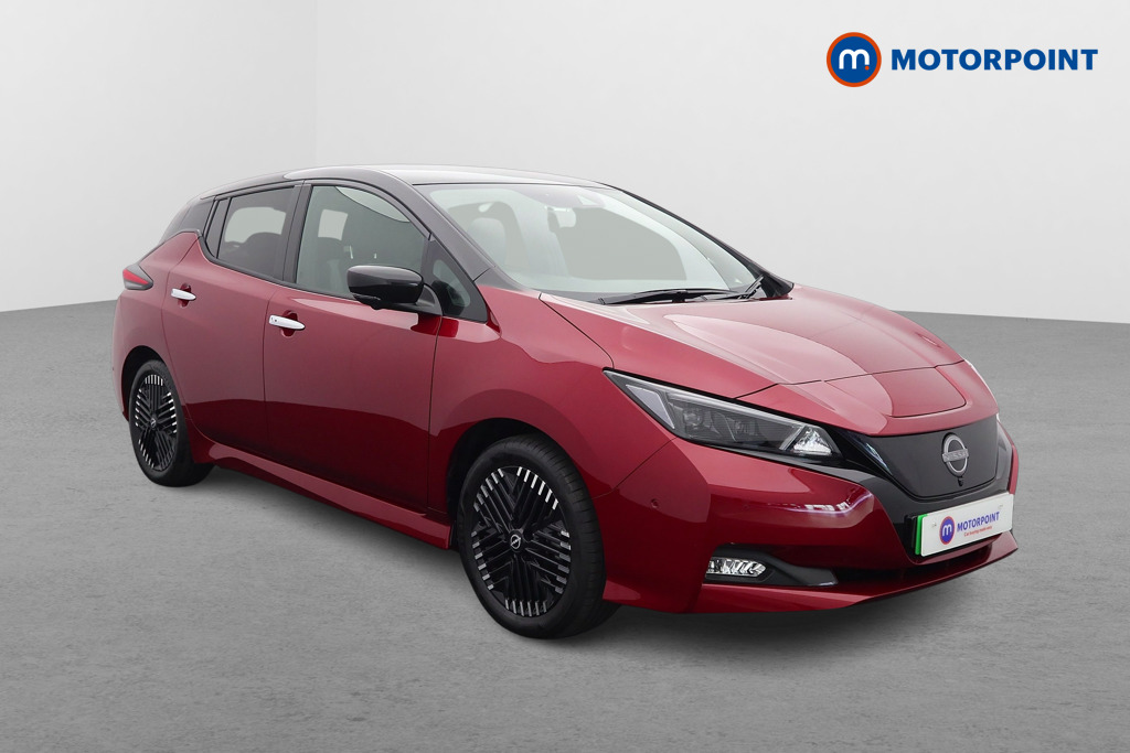Nissan Leaf Tekna Automatic Electric Hatchback - Stock Number (1531539) - Drivers side front corner