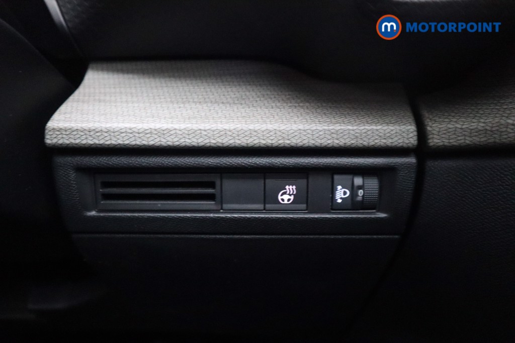 Citroen C5 X Shine Automatic Petrol Hatchback - Stock Number (1533804) - 14th supplementary image