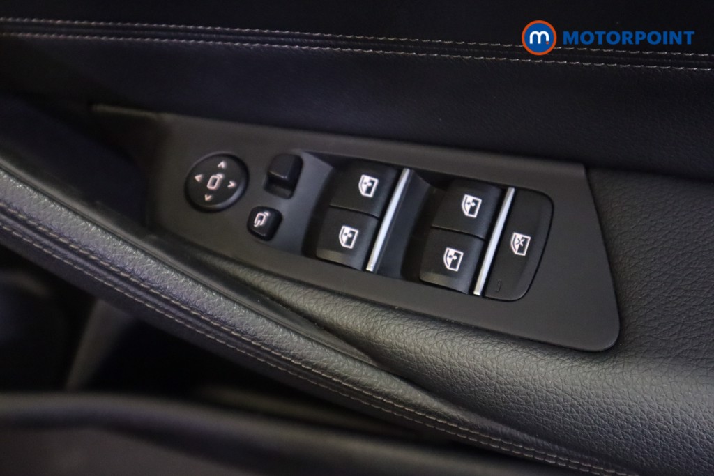 BMW 5 Series M Sport Automatic Petrol Plug-In Hybrid Saloon - Stock Number (1533823) - 7th supplementary image