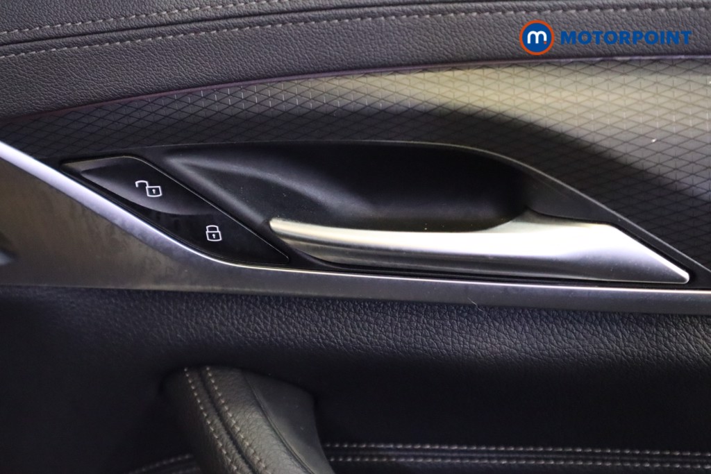 BMW 5 Series M Sport Automatic Petrol Plug-In Hybrid Saloon - Stock Number (1533823) - 8th supplementary image