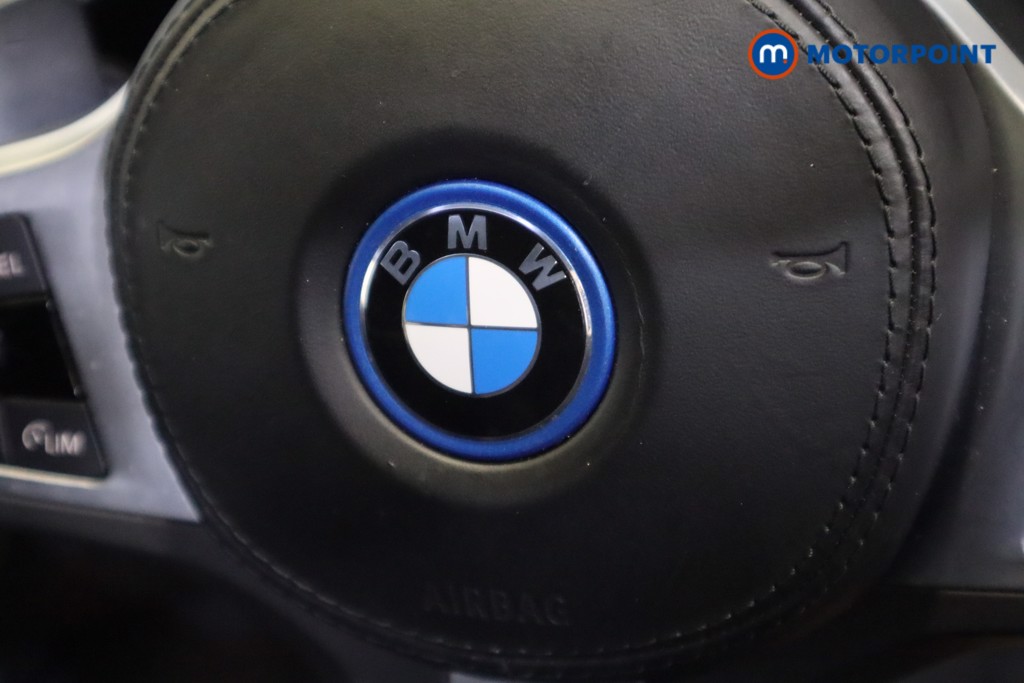 BMW 5 Series M Sport Automatic Petrol Plug-In Hybrid Saloon - Stock Number (1533823) - 11th supplementary image