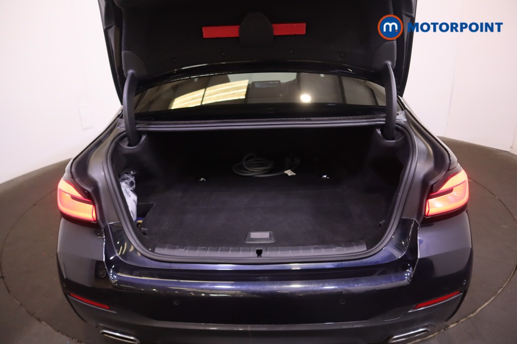 BMW 5 Series M Sport Automatic Petrol Plug-In Hybrid Saloon - Stock Number (1533823) - 17th supplementary image