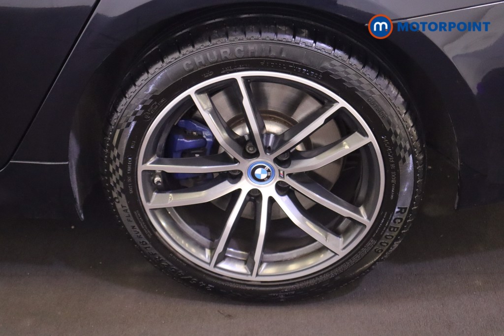 BMW 5 Series M Sport Automatic Petrol Plug-In Hybrid Saloon - Stock Number (1533823) - 19th supplementary image
