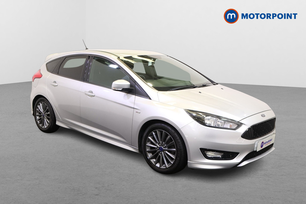 Ford Focus St-Line Manual Petrol Hatchback - Stock Number (1535016) - Drivers side front corner