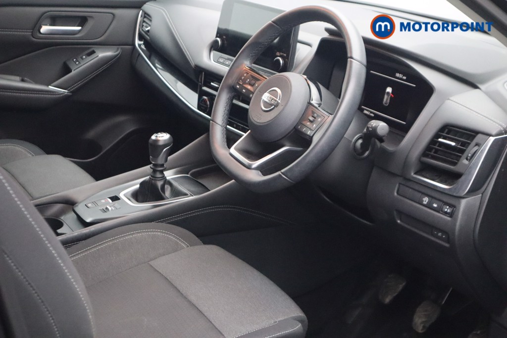Nissan Qashqai N-Connecta Manual Petrol SUV - Stock Number (1535904) - 3rd supplementary image