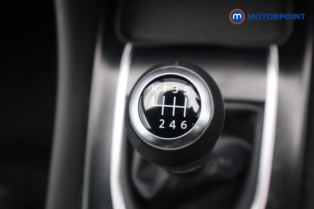 Nissan Qashqai N-Connecta Manual Petrol SUV - Stock Number (1535904) - 11th supplementary image