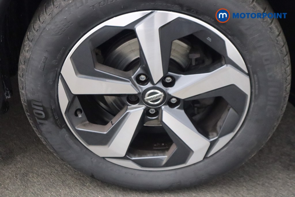 Nissan Qashqai N-Connecta Manual Petrol SUV - Stock Number (1535904) - 21st supplementary image