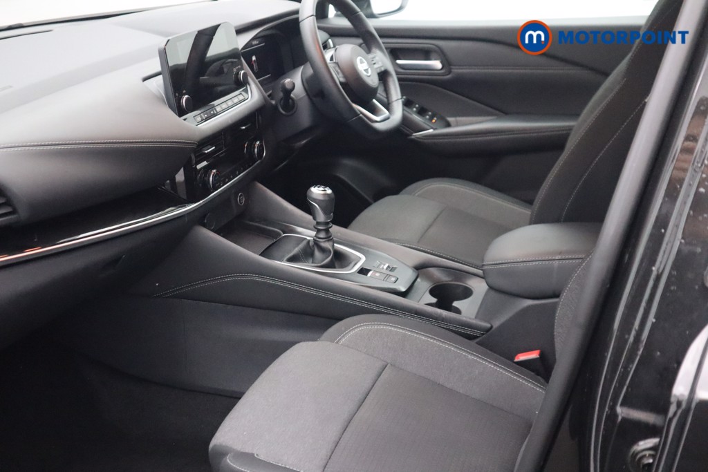 Nissan Qashqai N-Connecta Manual Petrol SUV - Stock Number (1535904) - 1st supplementary image