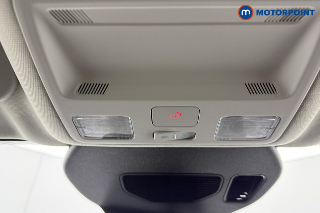 Ford Kuga Titanium Edition Manual Petrol SUV - Stock Number (1536216) - 7th supplementary image