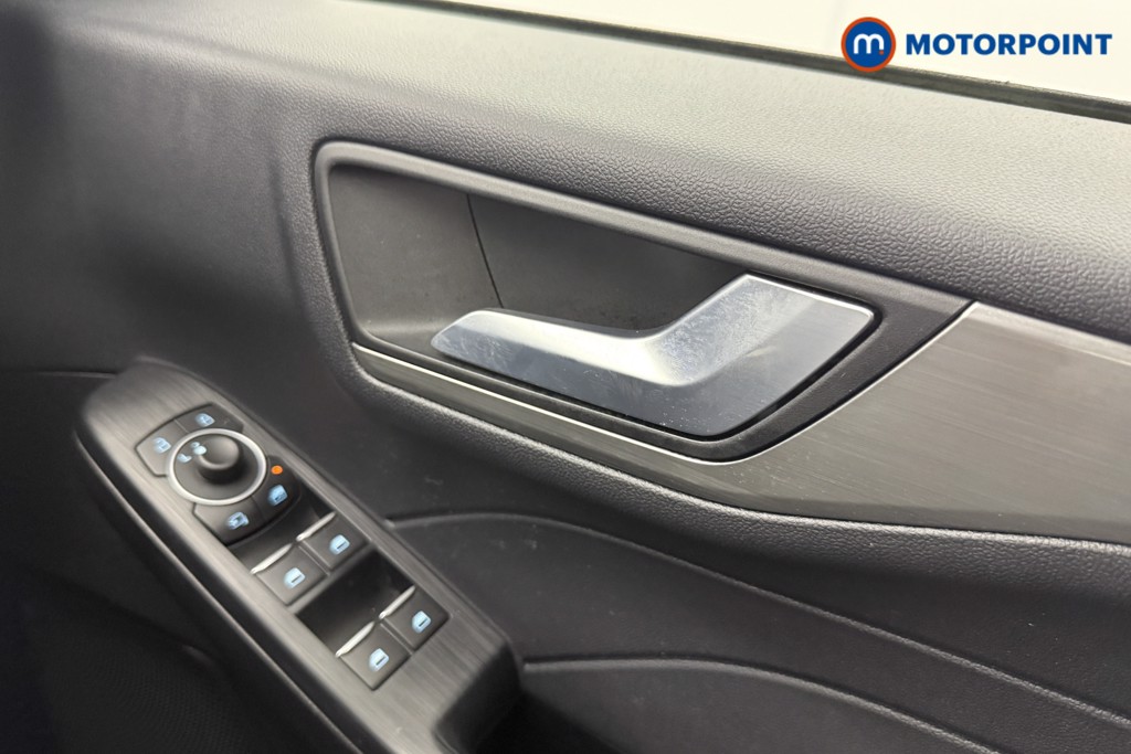 Ford Kuga Titanium Edition Manual Petrol SUV - Stock Number (1536216) - 16th supplementary image