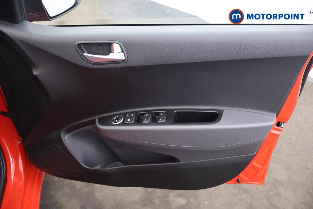 Hyundai I10 Premium Se Manual Petrol Hatchback - Stock Number (1536680) - 9th supplementary image