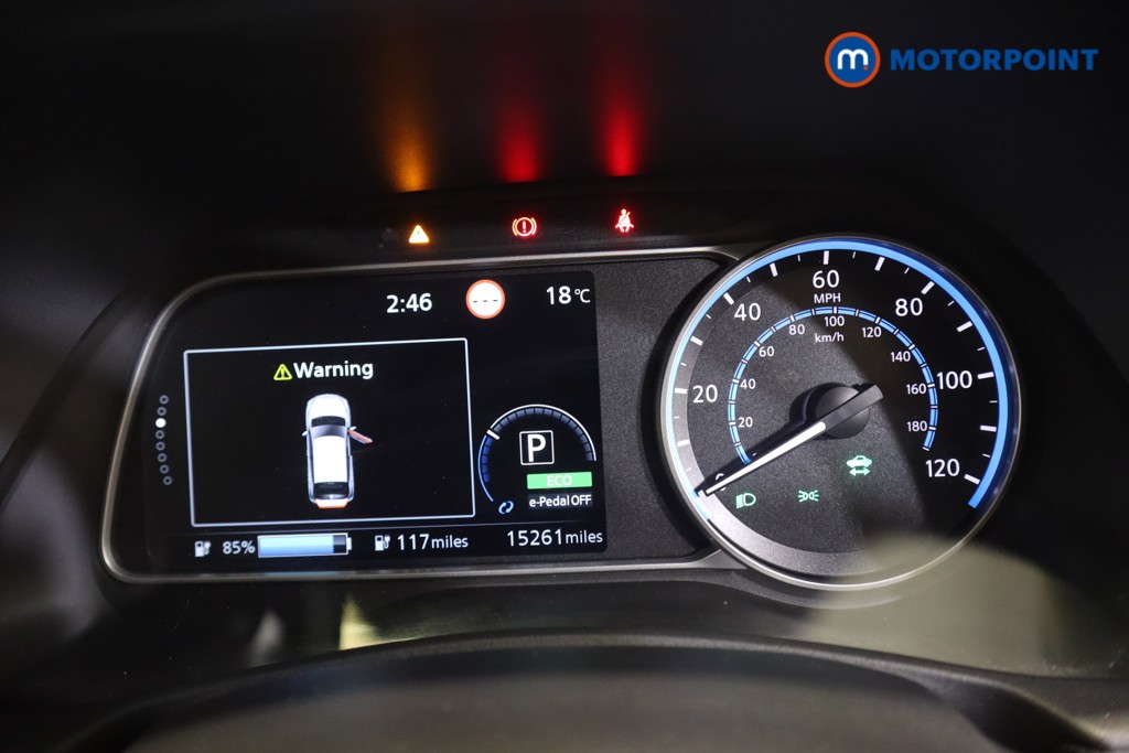 Nissan Leaf Acenta Automatic Electric Hatchback - Stock Number (1537030) - 3rd supplementary image
