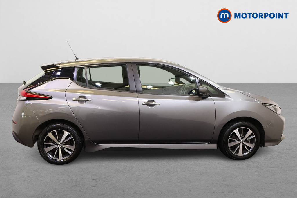 Nissan Leaf Acenta Automatic Electric Hatchback - Stock Number (1537030) - Drivers side