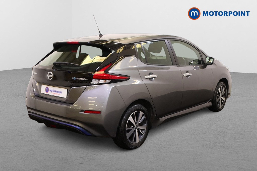 Nissan Leaf Acenta Automatic Electric Hatchback - Stock Number (1537030) - Drivers side rear corner