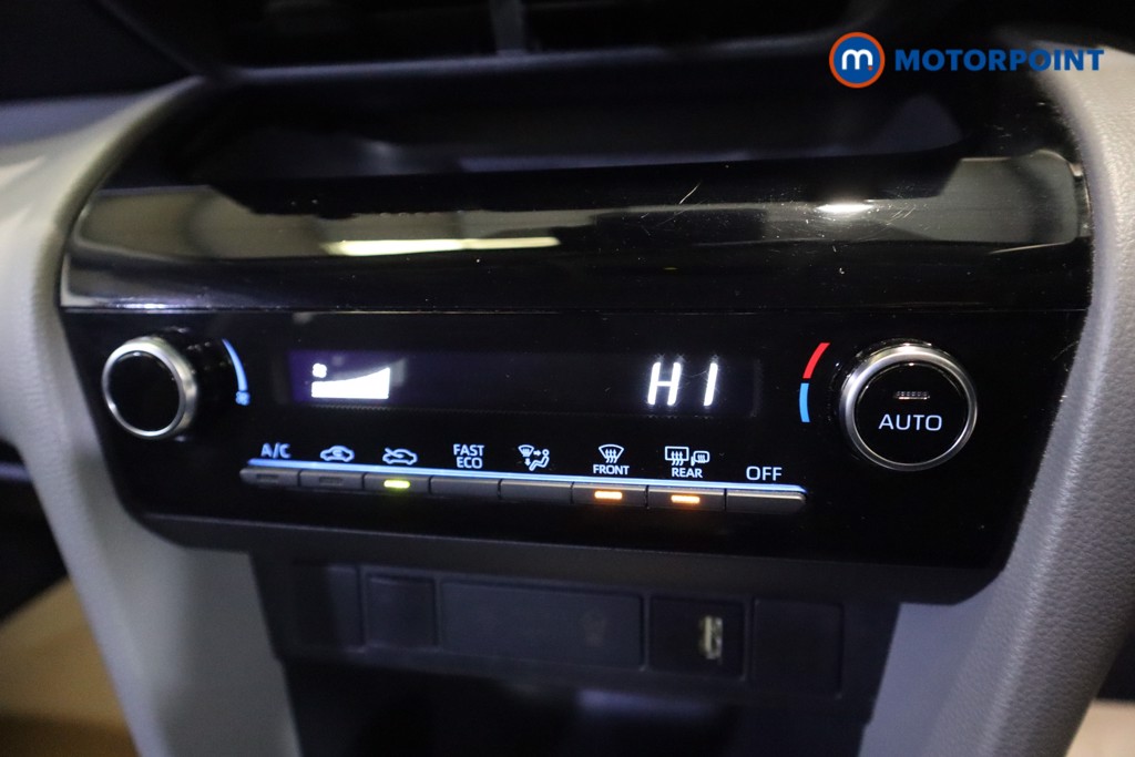 Toyota Yaris Cross Icon Automatic Petrol-Electric Hybrid Estate - Stock Number (1537062) - 4th supplementary image