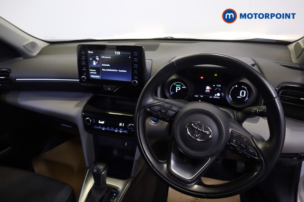 Toyota Yaris Cross Icon Automatic Petrol-Electric Hybrid Estate - Stock Number (1537062) - 1st supplementary image