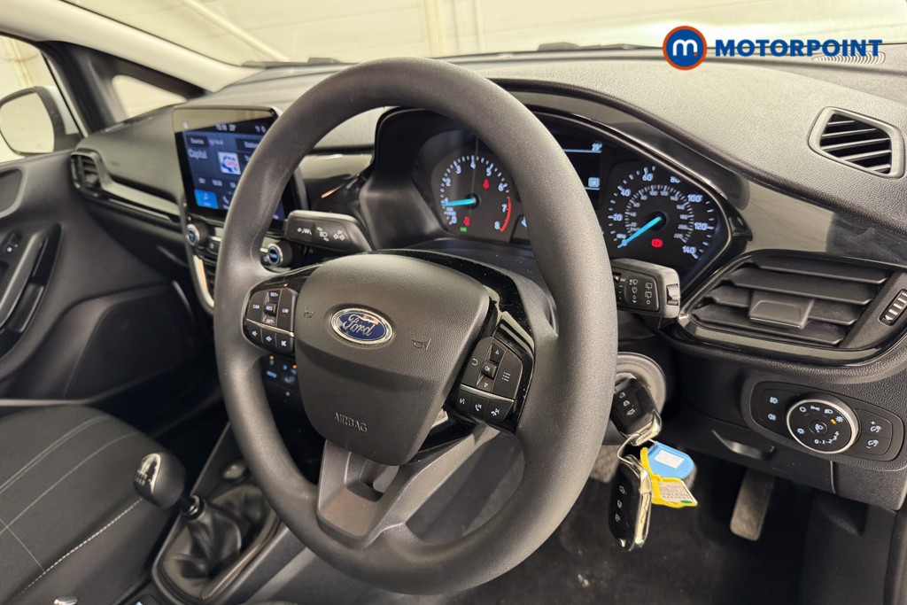 Ford Fiesta Trend Manual Petrol Hatchback - Stock Number (1537173) - 7th supplementary image