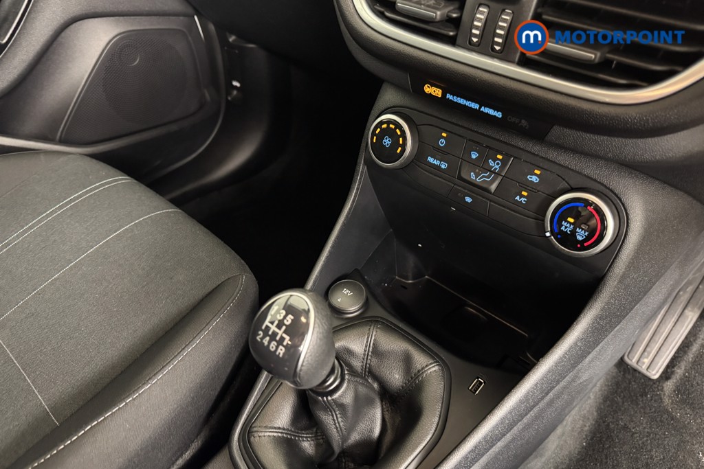 Ford Fiesta Trend Manual Petrol Hatchback - Stock Number (1537173) - 11th supplementary image