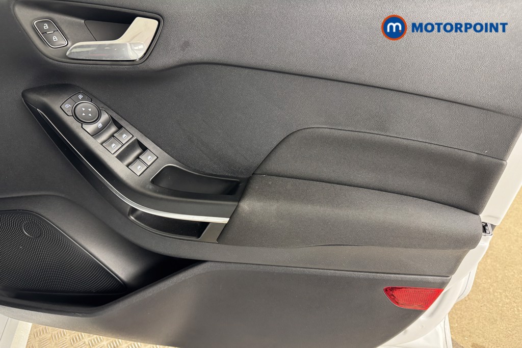 Ford Fiesta St-Line Edition Manual Petrol-Electric Hybrid Hatchback - Stock Number (1537206) - 15th supplementary image