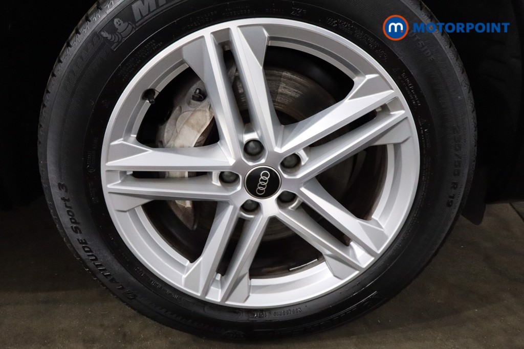 Audi Q5 S Line Automatic Petrol Plug-In Hybrid SUV - Stock Number (1537732) - 9th supplementary image