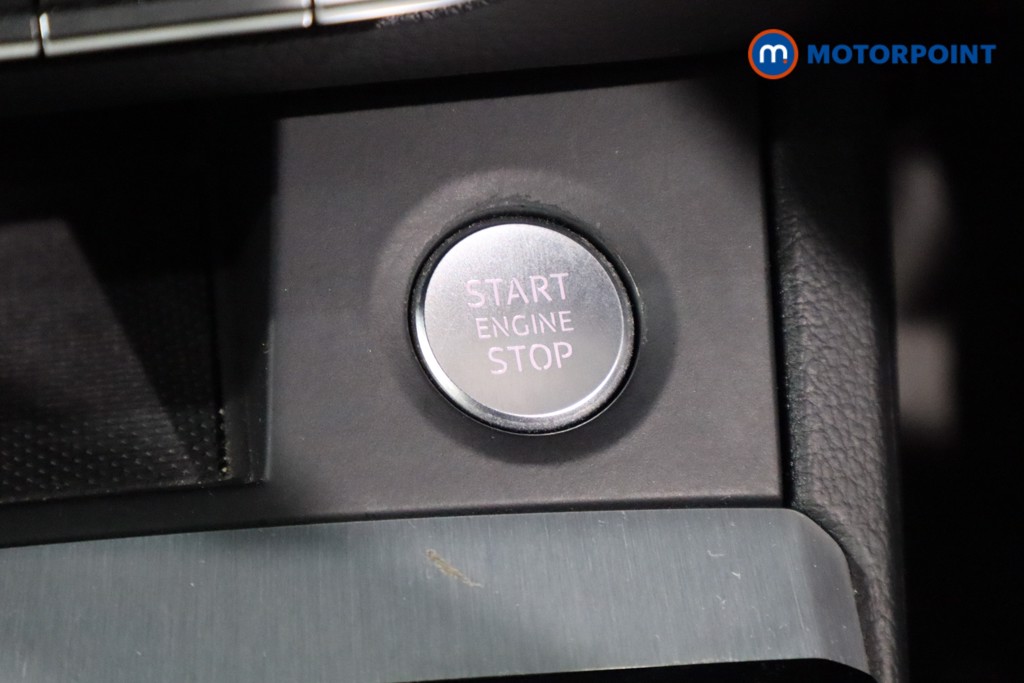 Audi Q5 S Line Automatic Petrol Plug-In Hybrid SUV - Stock Number (1537732) - 14th supplementary image
