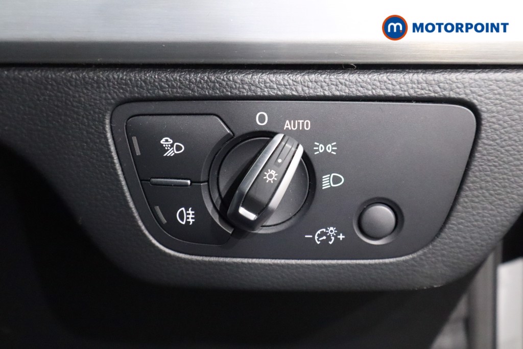 Audi Q5 S Line Automatic Petrol Plug-In Hybrid SUV - Stock Number (1537732) - 21st supplementary image