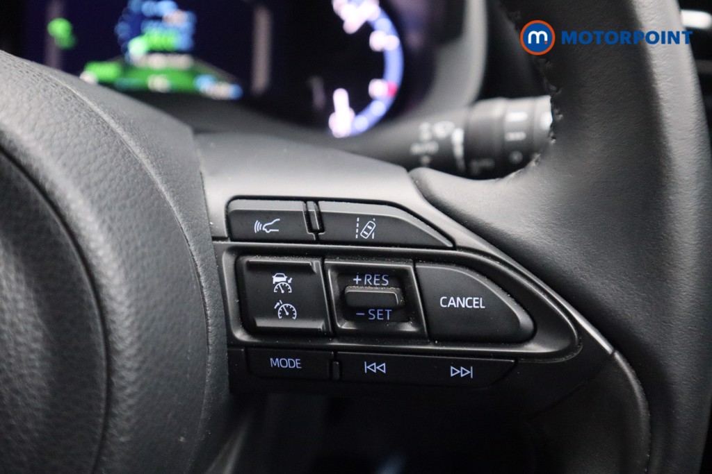 Toyota Yaris Cross Design Automatic Petrol-Electric Hybrid Estate - Stock Number (1538134) - 12th supplementary image