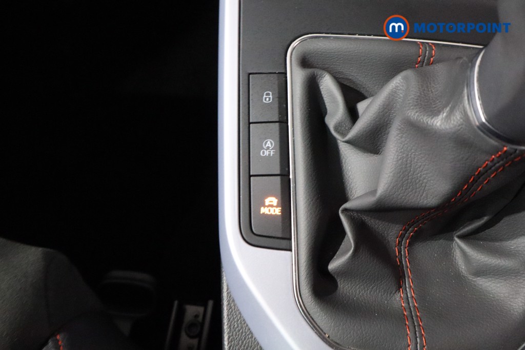 Seat Arona Fr Sport Manual Petrol SUV - Stock Number (1538369) - 17th supplementary image