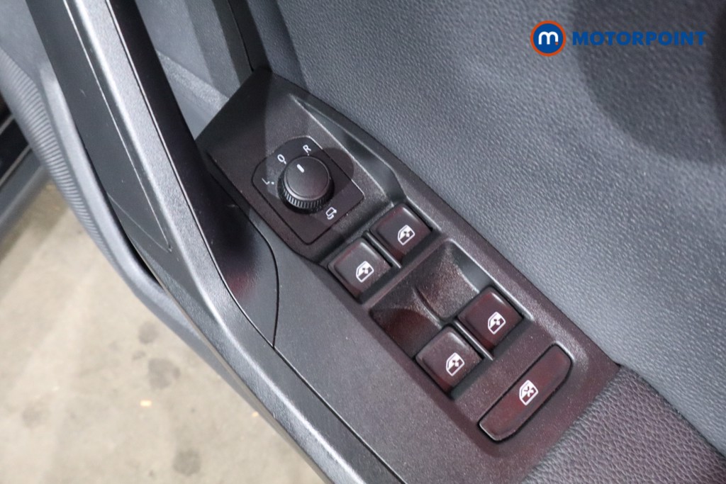Seat Arona Fr Sport Manual Petrol SUV - Stock Number (1538369) - 23rd supplementary image