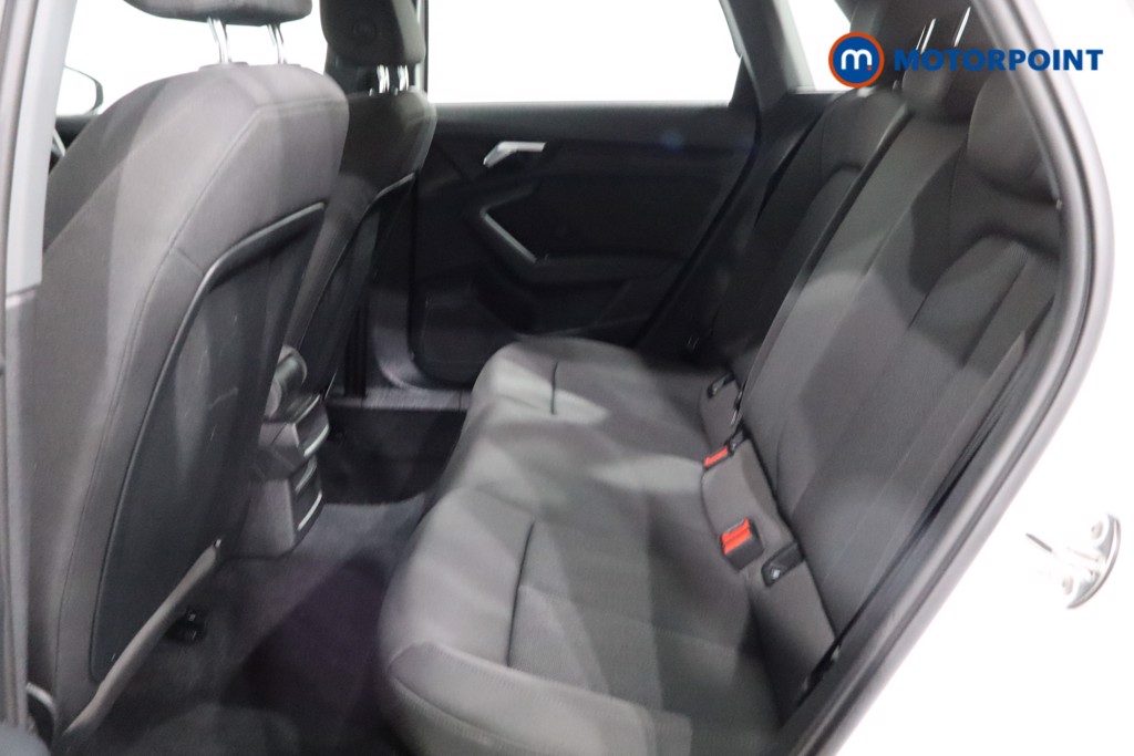 Audi A3 Technik Manual Petrol Hatchback - Stock Number (1538480) - 5th supplementary image