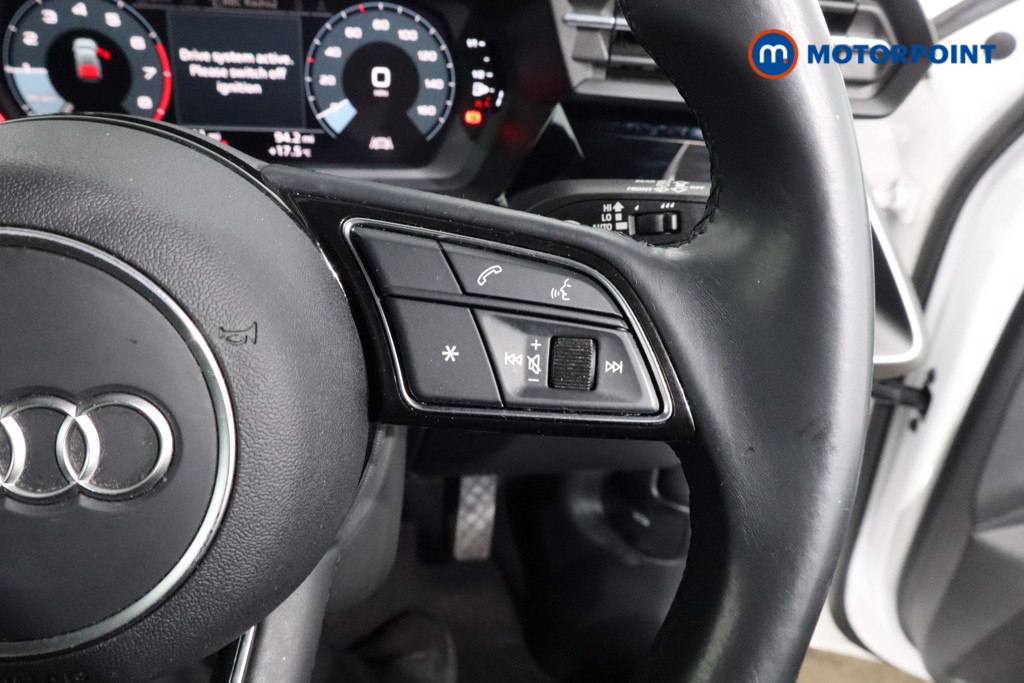 Audi A3 Technik Manual Petrol Hatchback - Stock Number (1538480) - 8th supplementary image