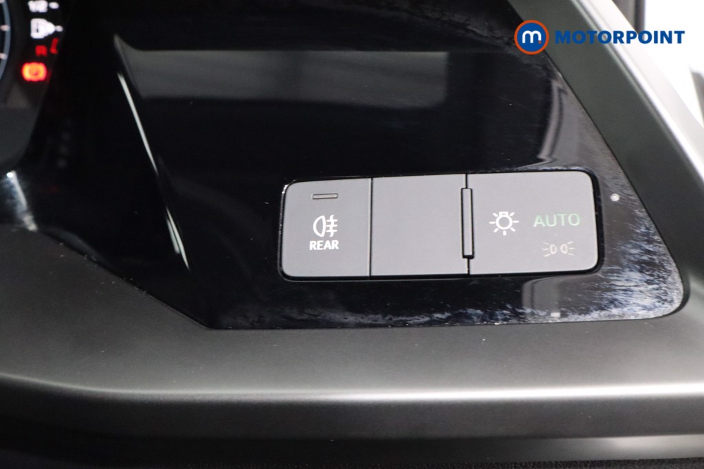 Audi A3 Technik Manual Petrol Hatchback - Stock Number (1538480) - 22nd supplementary image