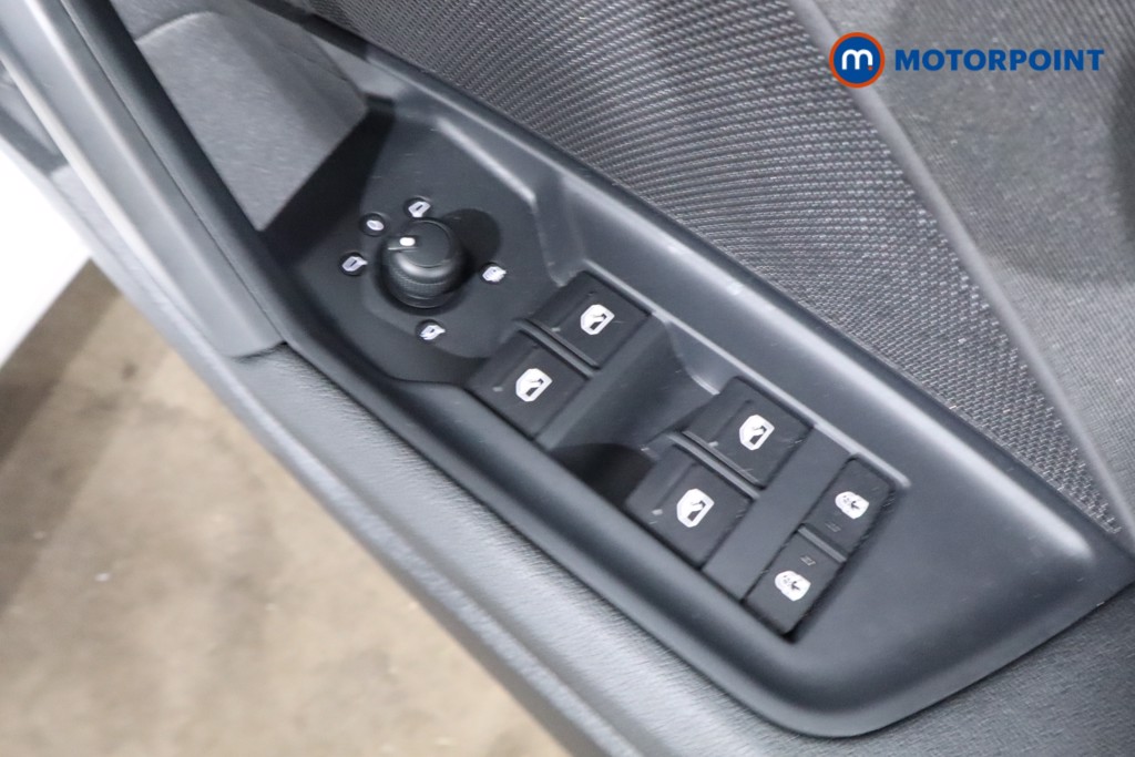 Audi A3 Technik Manual Petrol Hatchback - Stock Number (1538480) - 24th supplementary image