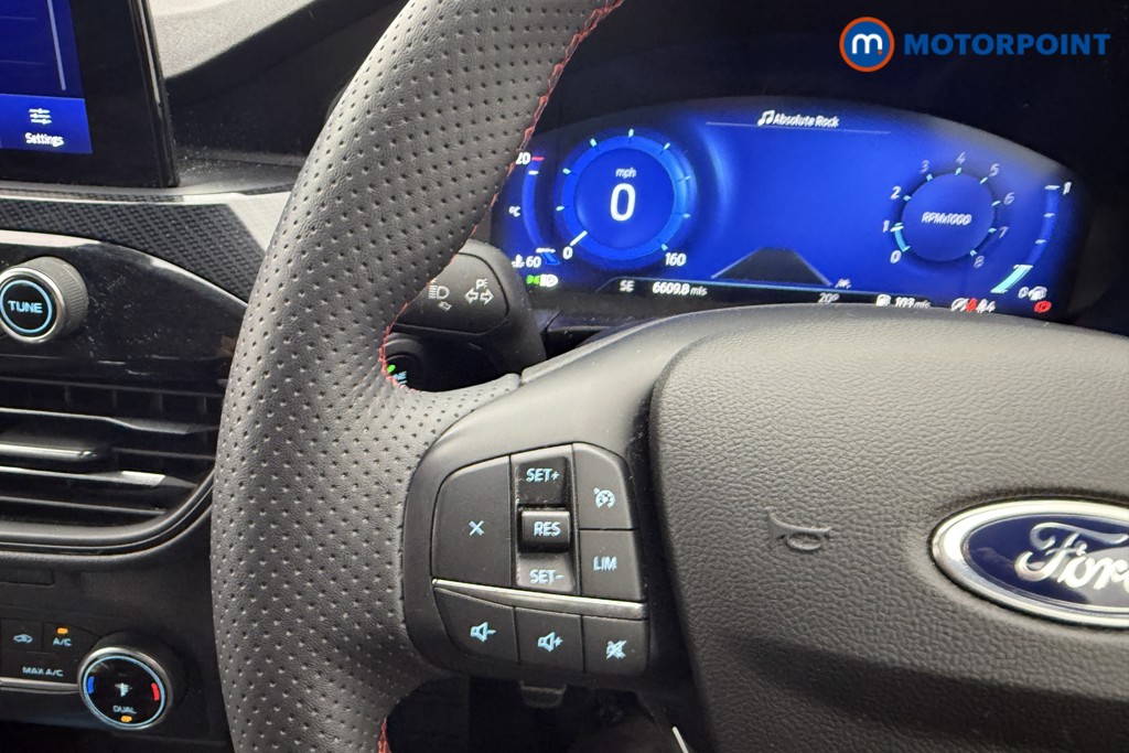 Ford Kuga St-Line Edition Manual Petrol SUV - Stock Number (1538634) - 12th supplementary image