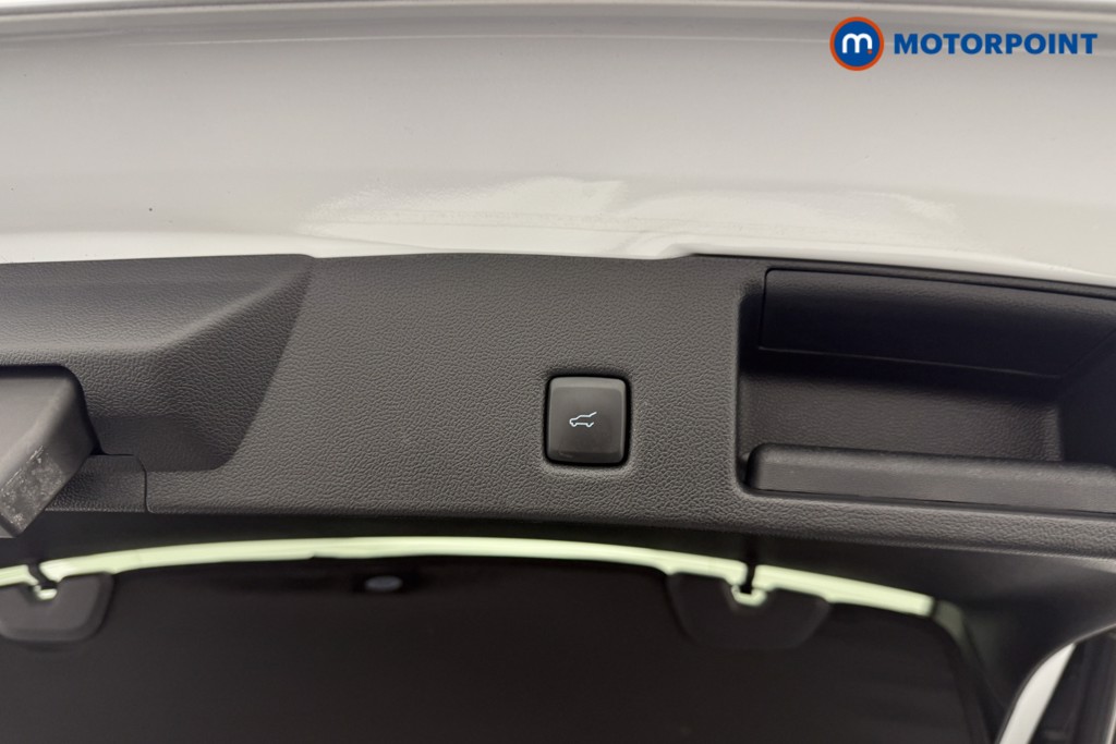 Ford Kuga St-Line Edition Manual Petrol SUV - Stock Number (1538634) - 28th supplementary image