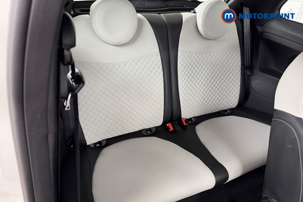 Fiat 500 Dolcevita Manual Petrol-Electric Hybrid Hatchback - Stock Number (1538686) - 4th supplementary image