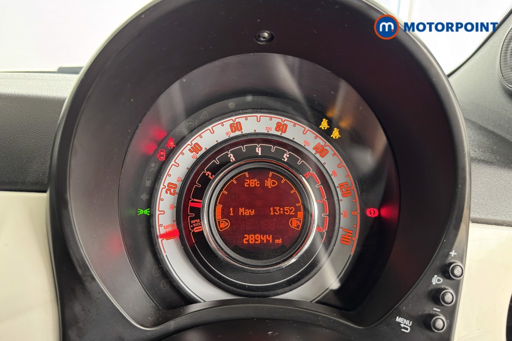 Fiat 500 Dolcevita Manual Petrol-Electric Hybrid Hatchback - Stock Number (1538686) - 9th supplementary image