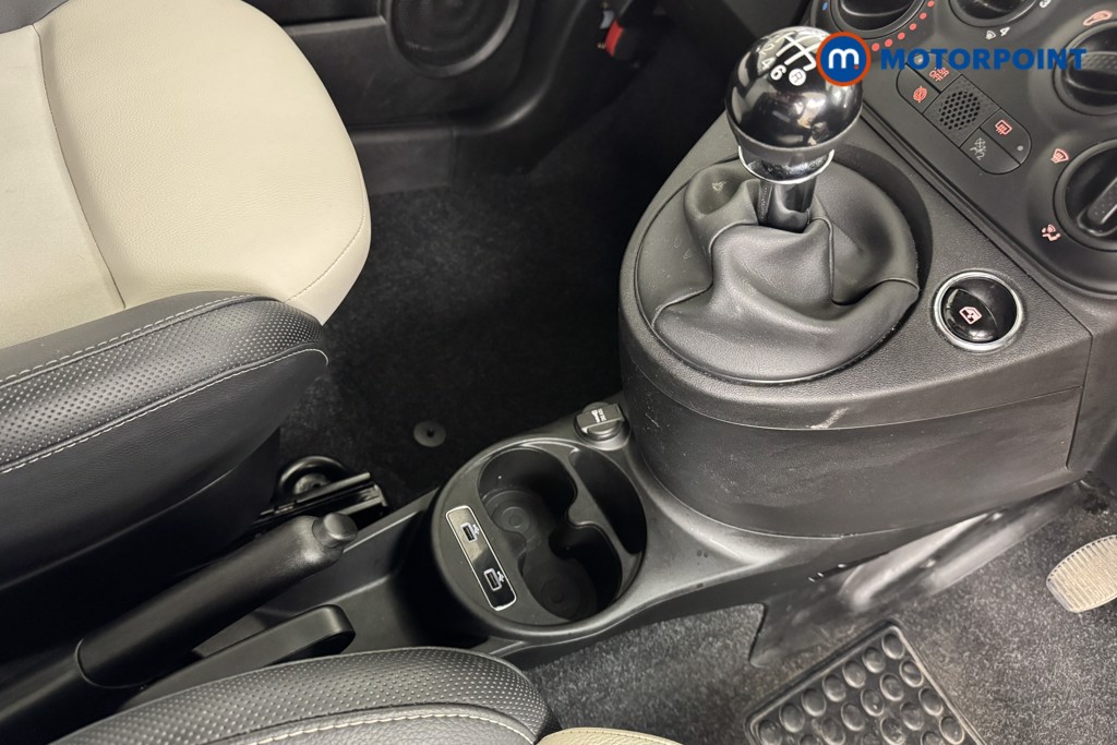 Fiat 500 Dolcevita Manual Petrol-Electric Hybrid Hatchback - Stock Number (1538686) - 10th supplementary image