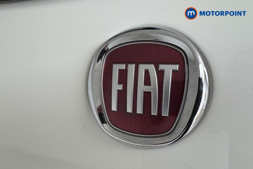 Fiat 500 Dolcevita Manual Petrol-Electric Hybrid Hatchback - Stock Number (1538686) - 20th supplementary image
